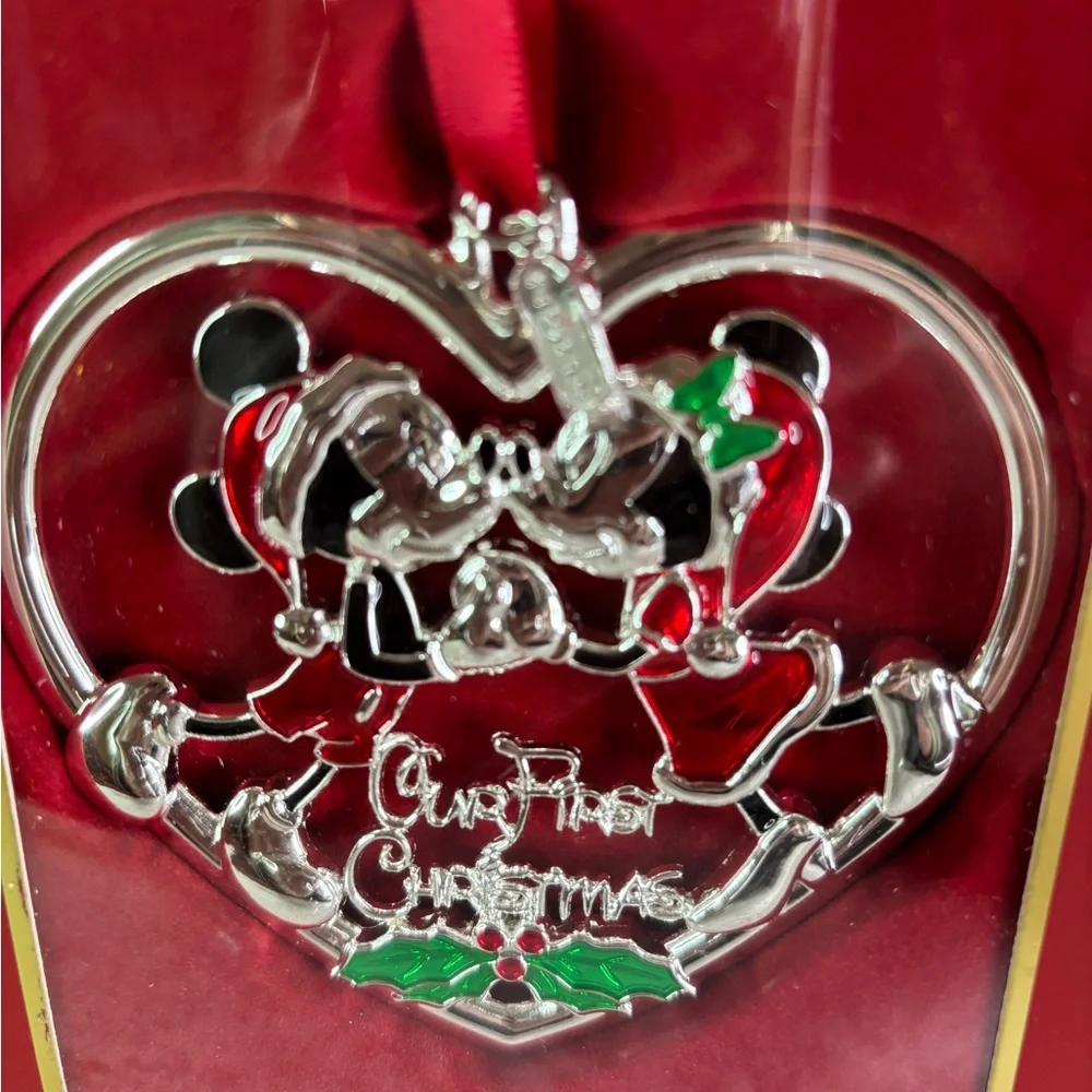 Lenox Disney Mickey & Minnie Silver and Red Christmas Ornament NWB retail $60 - Picture 3 of 8